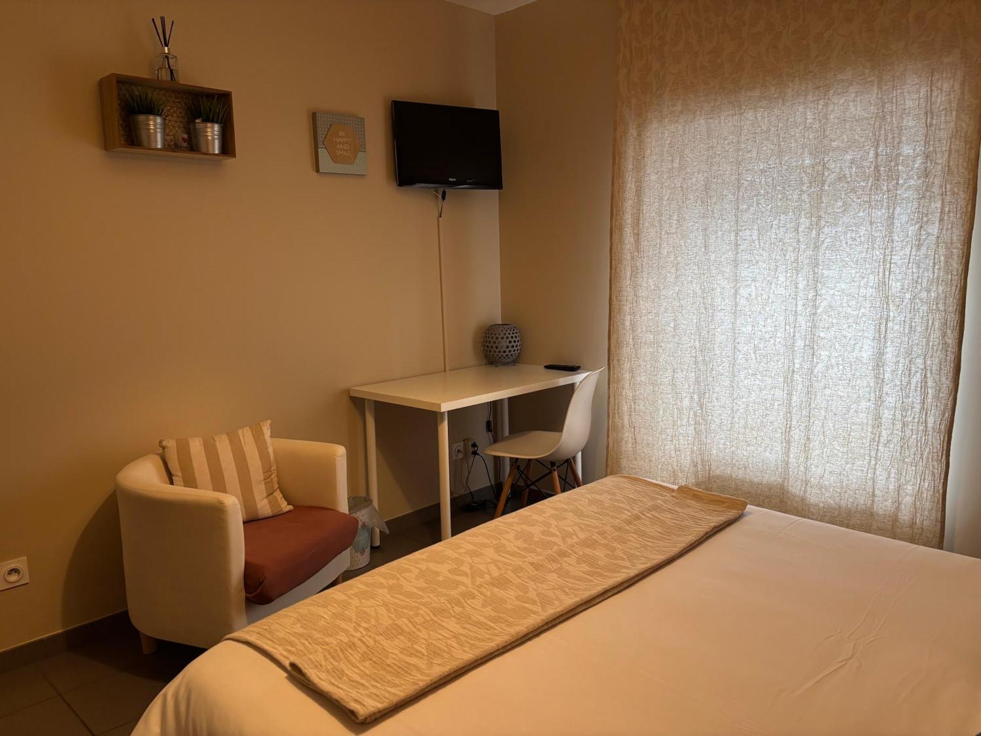 Demeure & Dependance - Chambres D'Hotes Depuis 2012 Tassin-la-Demi-Lune Dış mekan fotoğraf